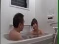 หนังโป๊pornเด็กสาวกำลังโต อาบน้ำกับคุณพ่อ เกิดข้อสงสัย พ่อเลยสอนวิธีการบรรเทาความเสียวแลกกับไอติม 1 แท่ง