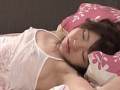 หนังโป๊ญี่ปุ่น porn อากาศมันร้อนเลยต้องนอนแก้ผ้า พี่ชายเข้ามาเห็นเลยโดนของดี วันหลังอย่านอนแบบนี้นะ
